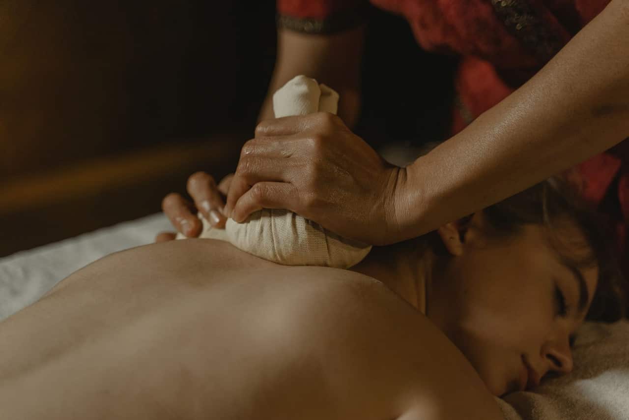 Soothing massage session with warm indoor ambience for Mangalagiri visitors